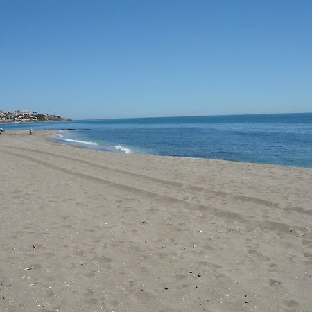 Apartamentos La Dorada La Cala De Mijas Dış mekan fotoğraf