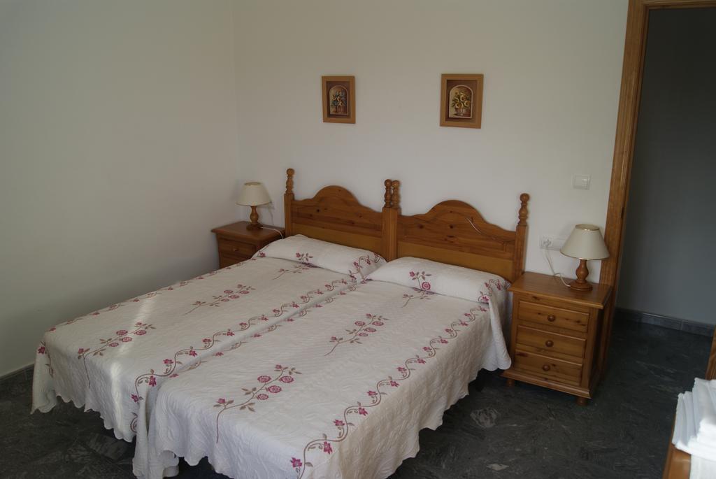Apartamentos La Dorada La Cala De Mijas Oda fotoğraf
